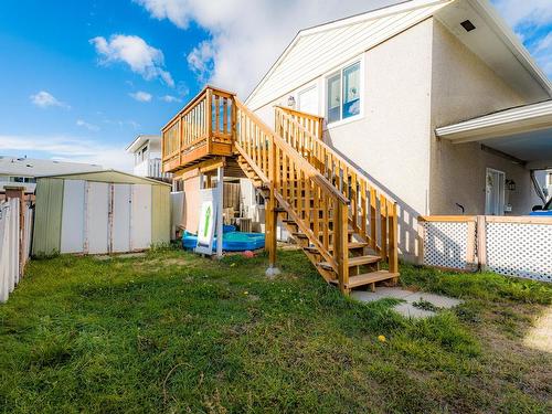 33-800 Valhalla Drive, Kamloops, BC - Outdoor With Deck Patio Veranda