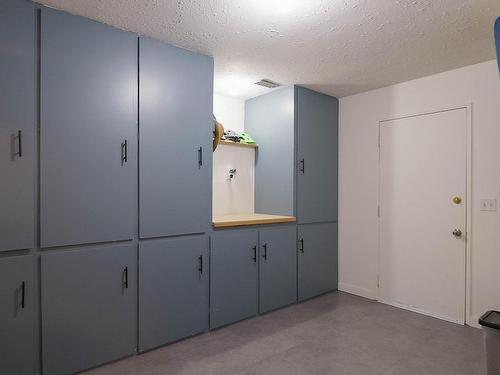 2509 Skeena Drive, Kamloops, BC - Indoor Photo Showing Other Room