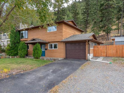 2509 Skeena Drive, Kamloops, BC - Outdoor