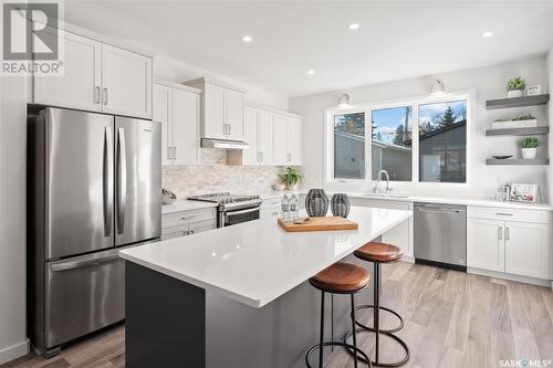 1334 Colony Street, Saskatoon, SK - Indoor Photo Showing Kitchen With Upgraded Kitchen