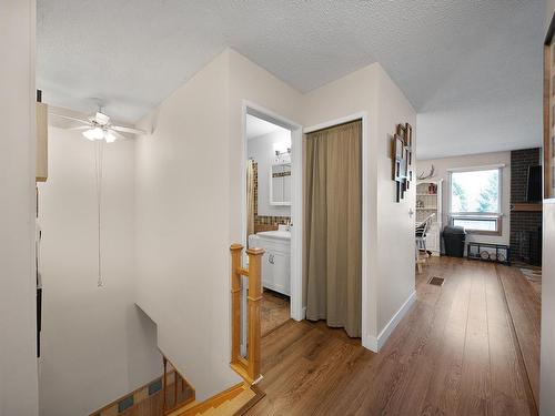 249 Hollyburn Drive, Kamloops, BC - Indoor Photo Showing Other Room