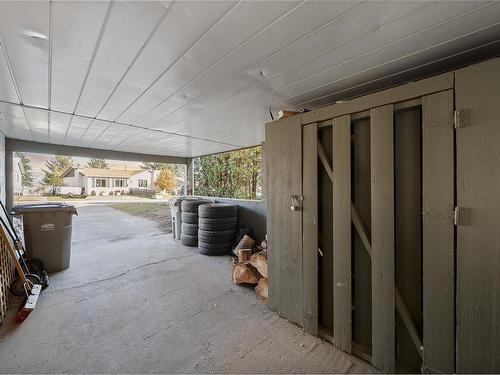 249 Hollyburn Drive, Kamloops, BC - Indoor Photo Showing Other Room