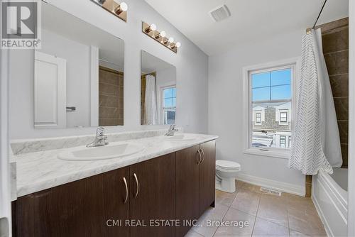 2122 Royal Gala Circle, Mississauga, ON - Indoor Photo Showing Bathroom