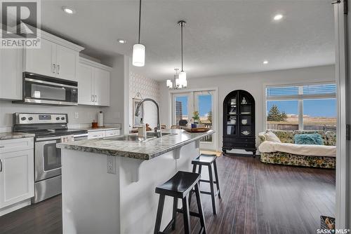 214 Wall Street, Dalmeny, SK - Indoor Photo Showing Kitchen With Stainless Steel Kitchen With Double Sink With Upgraded Kitchen