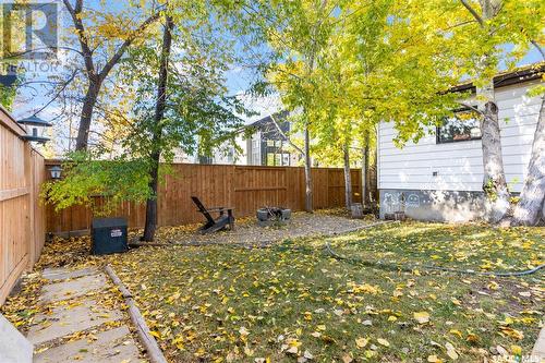 1347 Junor Avenue, Saskatoon, SK - Outdoor