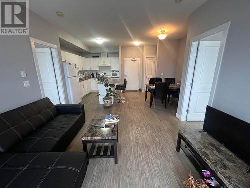 302 10307 112 Street, Fort St. John, BC - Indoor Photo Showing Living Room