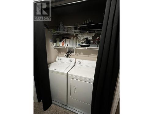 7 4620 E 52 Avenue, Fort Nelson, BC - Indoor Photo Showing Laundry Room