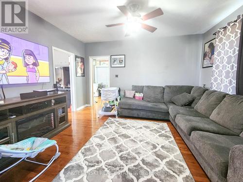 313 Champagne St.  (Ramore), Black River-Matheson, ON - Indoor Photo Showing Living Room