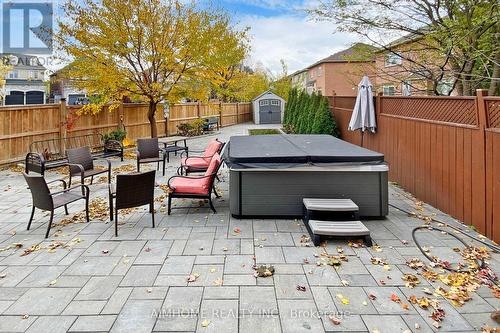 5 San Antonio Court, Richmond Hill, ON - Outdoor