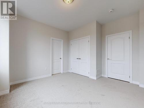 2964 Monarch Drive, Orillia, ON - Indoor Photo Showing Other Room