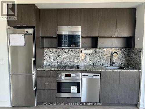 2018 - 9 Mabelle Avenue, Toronto, ON - Indoor Photo Showing Kitchen With Upgraded Kitchen