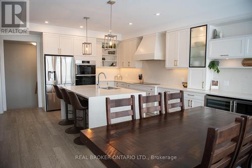 58 York Drive, Smith-Ennismore-Lakefield, ON - Indoor Photo Showing Kitchen With Upgraded Kitchen