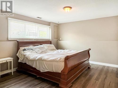 8 Willow Crescent, Osoyoos, BC - Indoor Photo Showing Bedroom