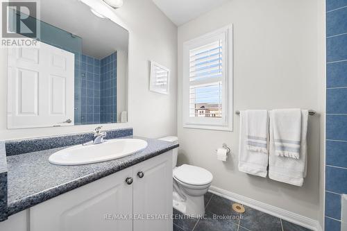 295 Dymott Avenue, Milton, ON - Indoor Photo Showing Bathroom