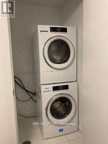 312 - 251 Manitoba Street, Toronto, ON - Indoor Photo Showing Laundry Room