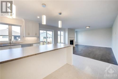 283 Station Trail Street, Russell, ON - Indoor Photo Showing Kitchen