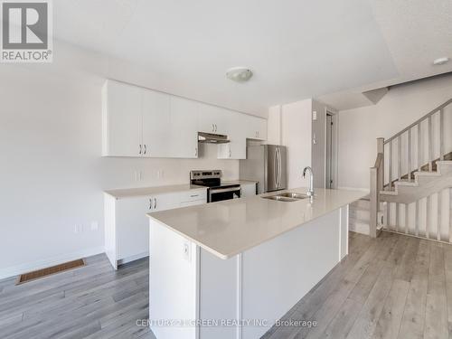 911 - 585 Colborne Street, Brantford, ON - Indoor Photo Showing Kitchen With Double Sink With Upgraded Kitchen