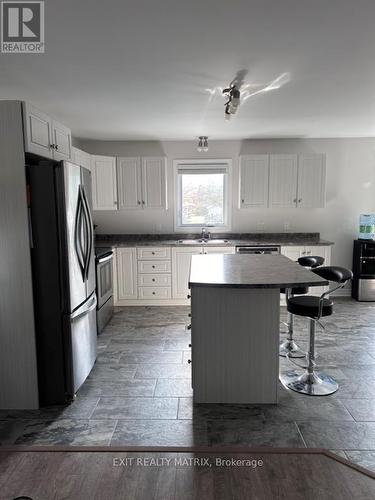 196 Herbert Street, The Nation, ON - Indoor Photo Showing Kitchen