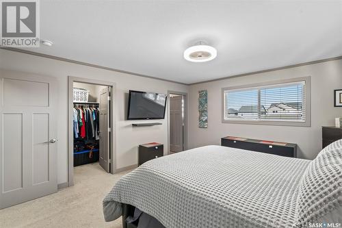 258 Maningas Bend, Saskatoon, SK - Indoor Photo Showing Bedroom