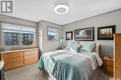 258 Maningas Bend, Saskatoon, SK - Indoor Photo Showing Bedroom