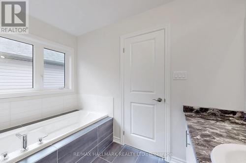 133 Bendemere Road, Brant, ON - Indoor Photo Showing Bathroom