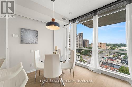 1605 - 30 Canterbury Place, Toronto, ON - Indoor Photo Showing Dining Room