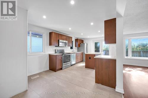 63 Wheatfield Crescent, Kitchener, ON - Indoor Photo Showing Kitchen