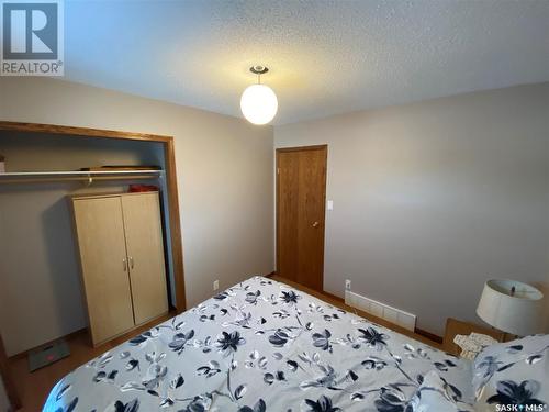 219 Jubilee Crescent, Landis, SK - Indoor Photo Showing Bedroom