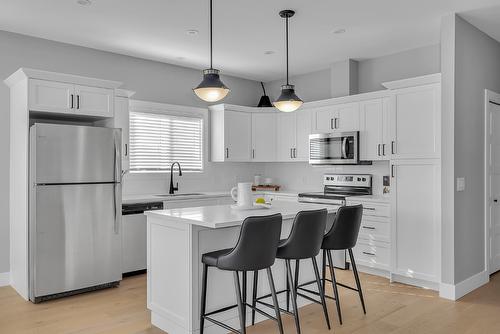 3755 St. James Drive, West Kelowna, BC - Indoor Photo Showing Kitchen With Upgraded Kitchen