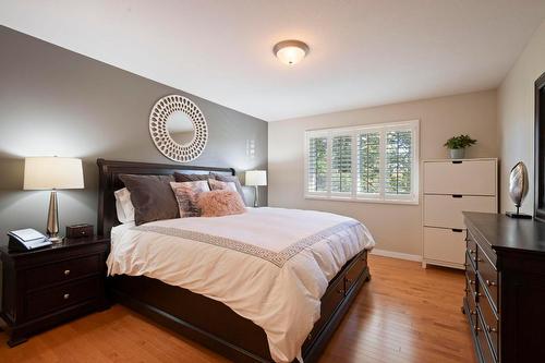 3642 Yorkton Road, West Kelowna, BC - Indoor Photo Showing Bedroom