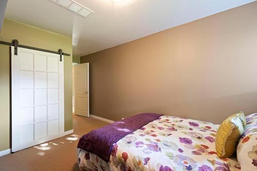 3642 Yorkton Road, West Kelowna, BC - Indoor Photo Showing Bedroom