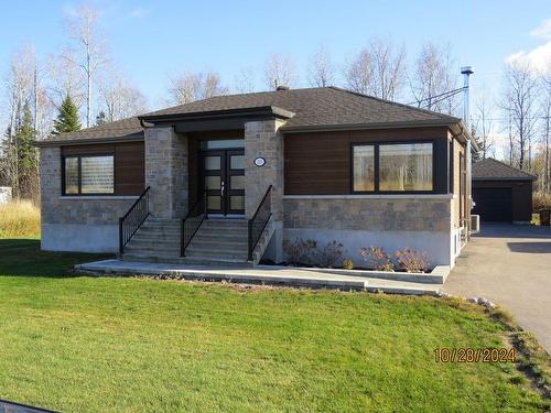 Frontage - 218 Rue Des Campanules, Baie-Comeau, QC - Outdoor