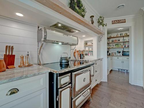 Cuisine - 5142 Ch. Salaberry, Carignan, QC - Indoor Photo Showing Kitchen