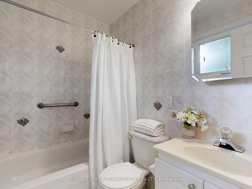 219 Dunview Ave, Toronto, ON - Indoor Photo Showing Bathroom