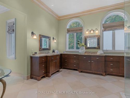 55 Greenvalley Circ, Whitchurch-Stouffville, ON - Indoor Photo Showing Bathroom