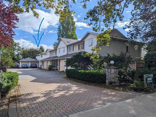 12-2669 Shelbourne St, Victoria, BC 