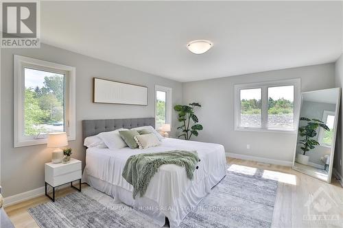 320 Lewis W Street, Merrickville-Wolford, ON - Indoor Photo Showing Bedroom