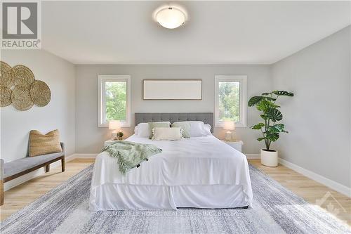 320 Lewis W Street, Merrickville-Wolford, ON - Indoor Photo Showing Bedroom