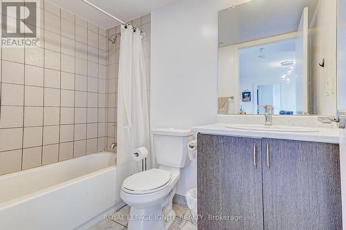 1003 - 8 Trent Avenue, Toronto, ON - Indoor Photo Showing Bathroom