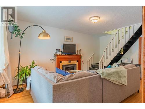 100 Rossland Avenue, Trail, BC - Indoor Photo Showing Other Room With Fireplace