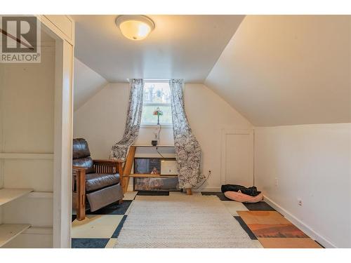 100 Rossland Avenue, Trail, BC - Indoor Photo Showing Other Room