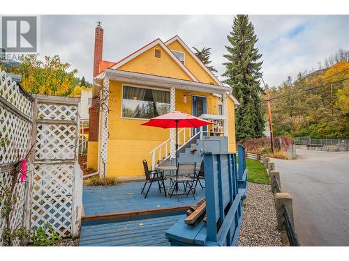 100 Rossland Avenue, Trail, BC - Outdoor