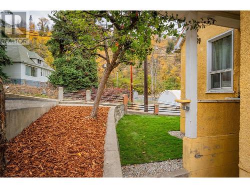 100 Rossland Avenue, Trail, BC - Outdoor