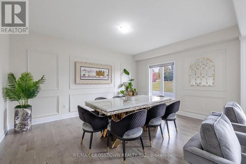 10 Stewart Crescent, Essa, ON - Indoor Photo Showing Dining Room