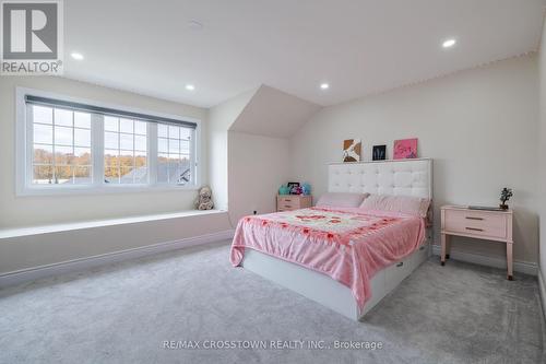 10 Stewart Crescent, Essa, ON - Indoor Photo Showing Bedroom