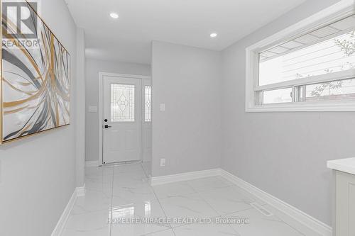 62 Elgin Drive, Brampton, ON - Indoor Photo Showing Other Room