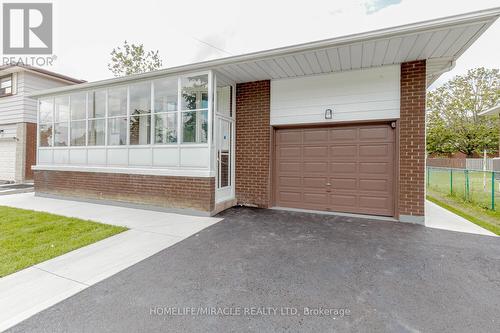 62 Elgin Drive, Brampton, ON - Outdoor With Exterior