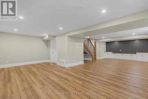 155 Grove Park Drive, Burlington, ON - Indoor Photo Showing Other Room