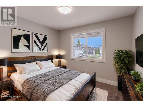 217 Corral Boulevard, Cranbrook, BC - Indoor Photo Showing Bedroom