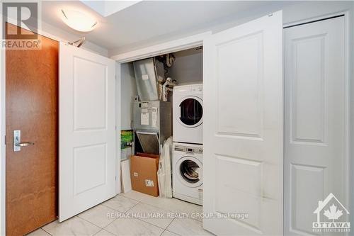 2304 - 195 Besserer Street, Ottawa, ON - Indoor Photo Showing Laundry Room